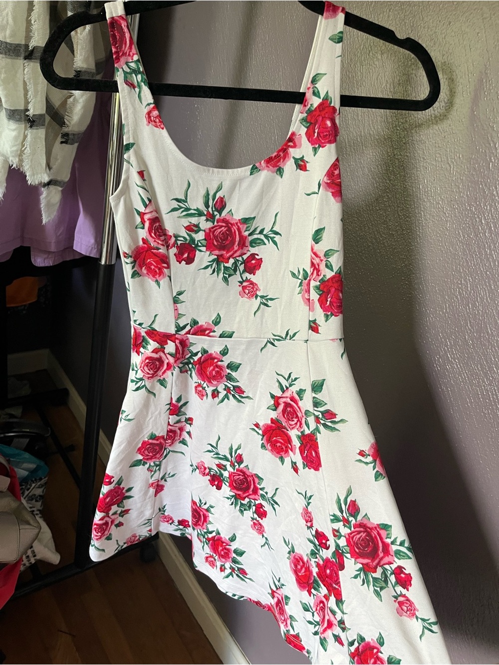 Divided White Midi Dress with Red Rose Print